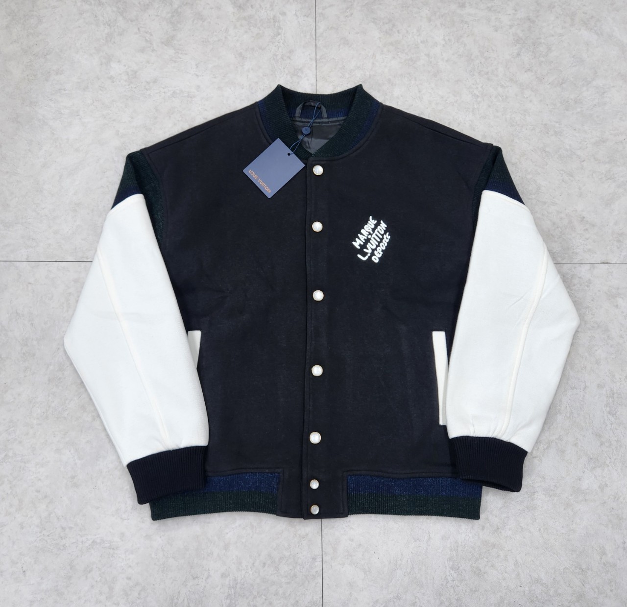 9bad2dab8af48ab17253b3d461e4b8d7_1757659635_4134.jpg