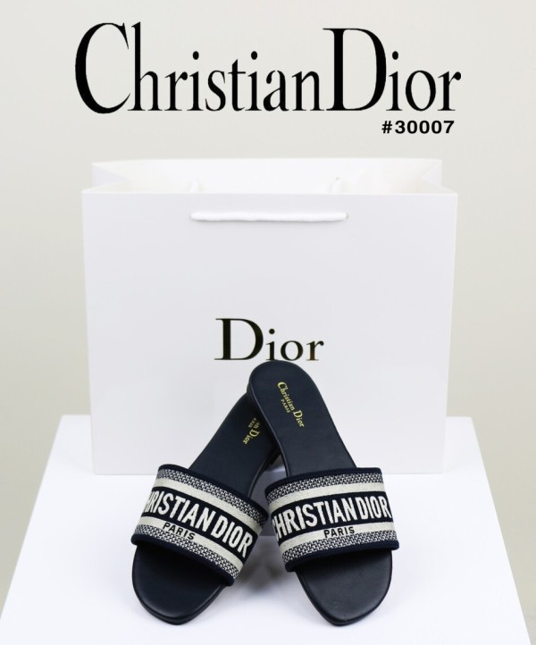 디올 [DIOR] 디웨이 뮬 여성 플랫 슬리퍼