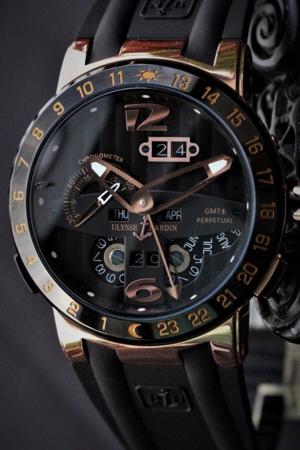 율리스 나르덴(ULYSSE NARDIN) EL TORO