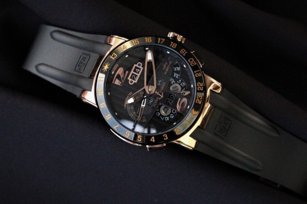 율리스 나르덴(ULYSSE NARDIN) EL TORO