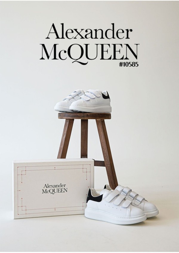 [Alexander McQUEEN] 알렉산더맥퀸 남여공용 밸크로 오버솔 스니커즈 화이트블랙탭