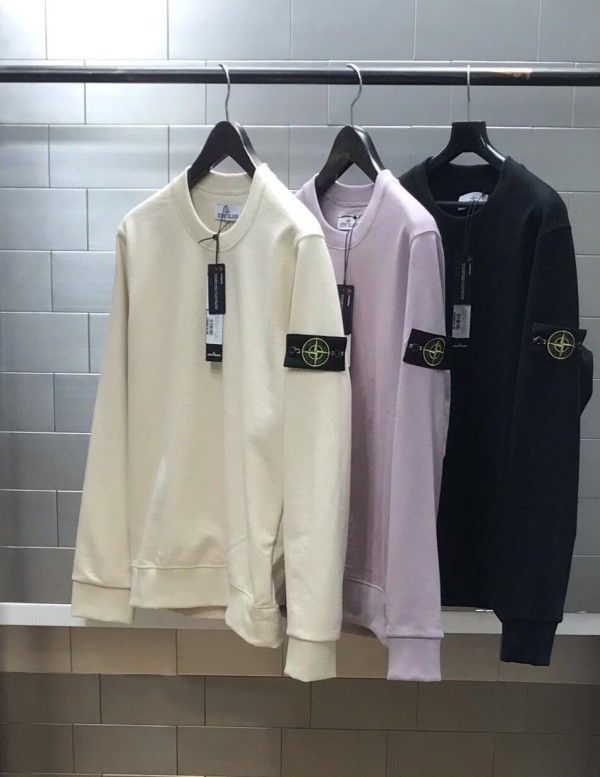 STONE ISLAND 와펜패치 맨투맨