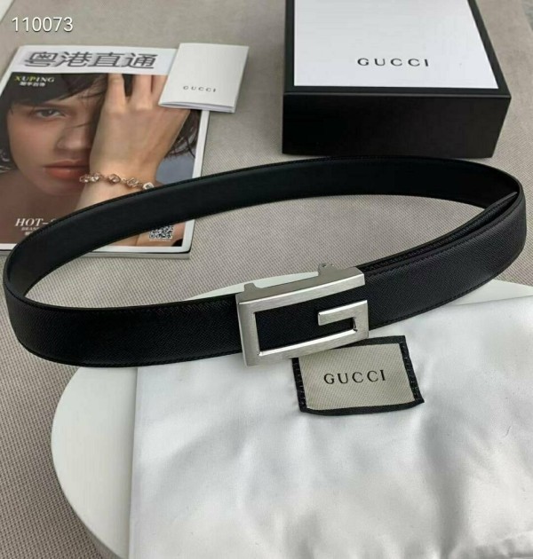 GUCCI  스퀘어 G버클리버서블